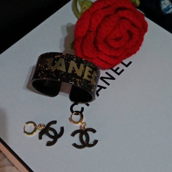 NWT bracelet & earring set - Picture 3 of 5